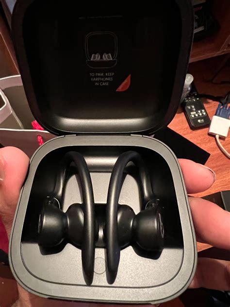 are my powerbeats 3 fake
